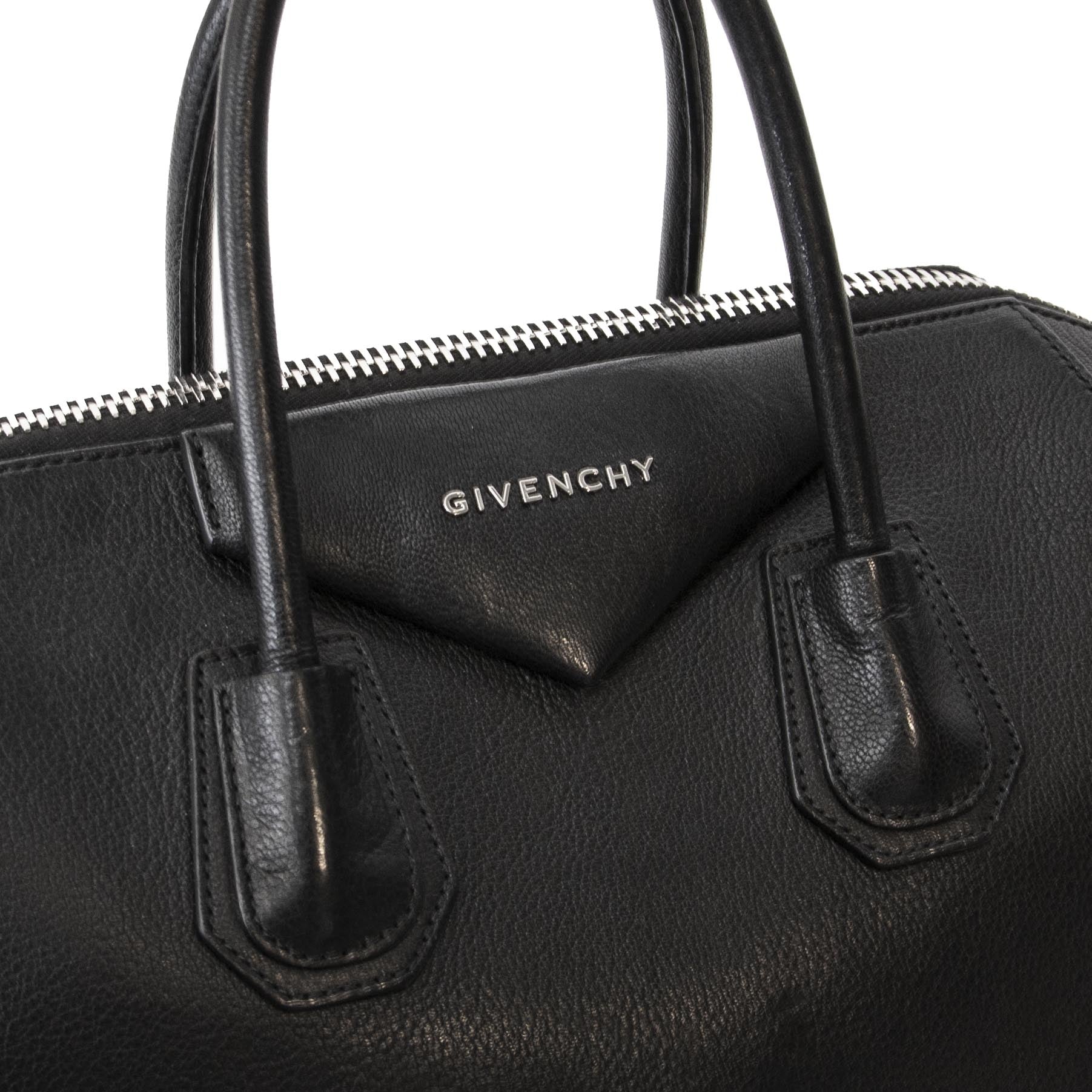 Authentic second hand vintage Givenchy Antigona Medium Top Handle Bag buy online webshop LabelLOV