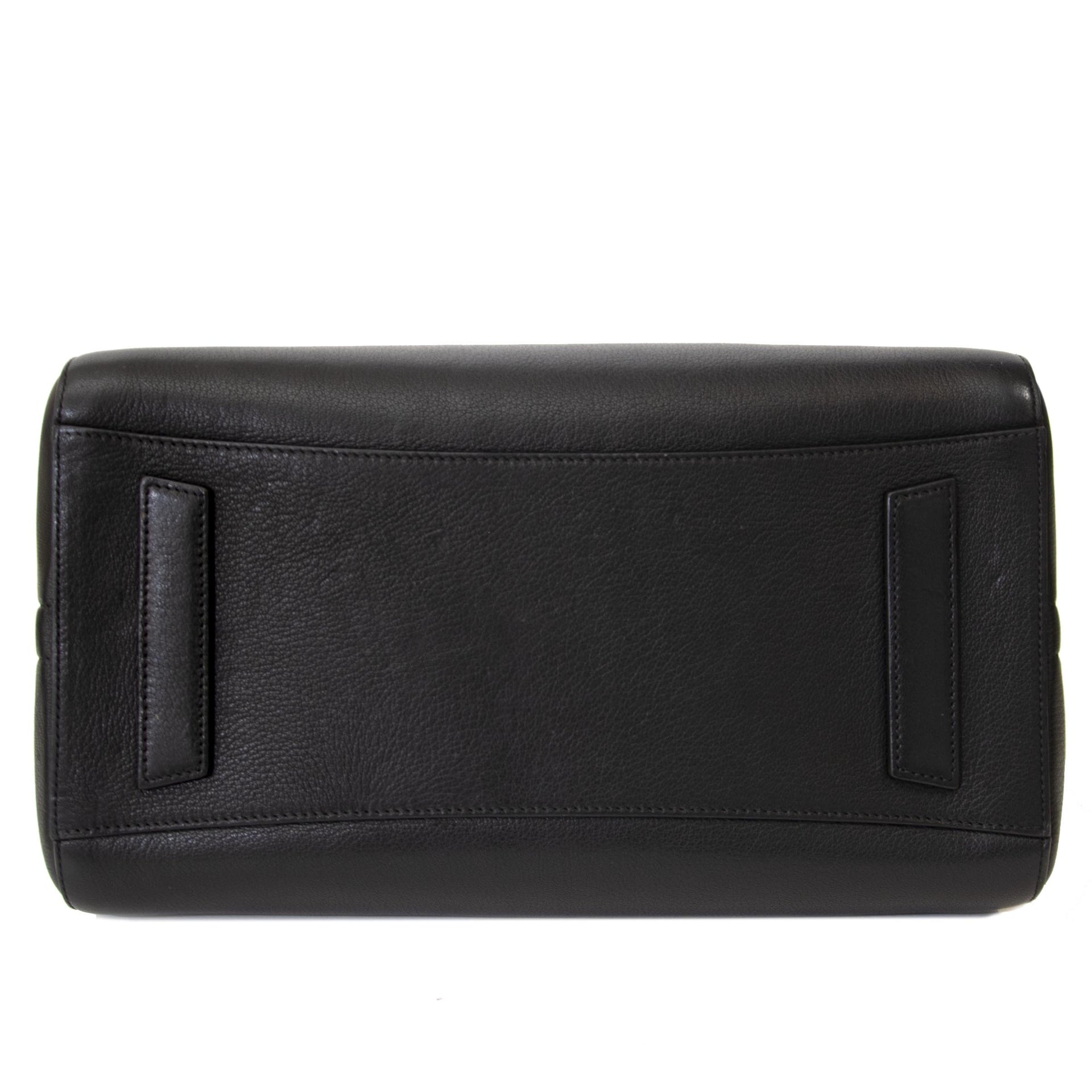 Authentique seconde main vintage Givenchy Antigona Medium Top Handle Bag achète en ligne webshop LabelLOV