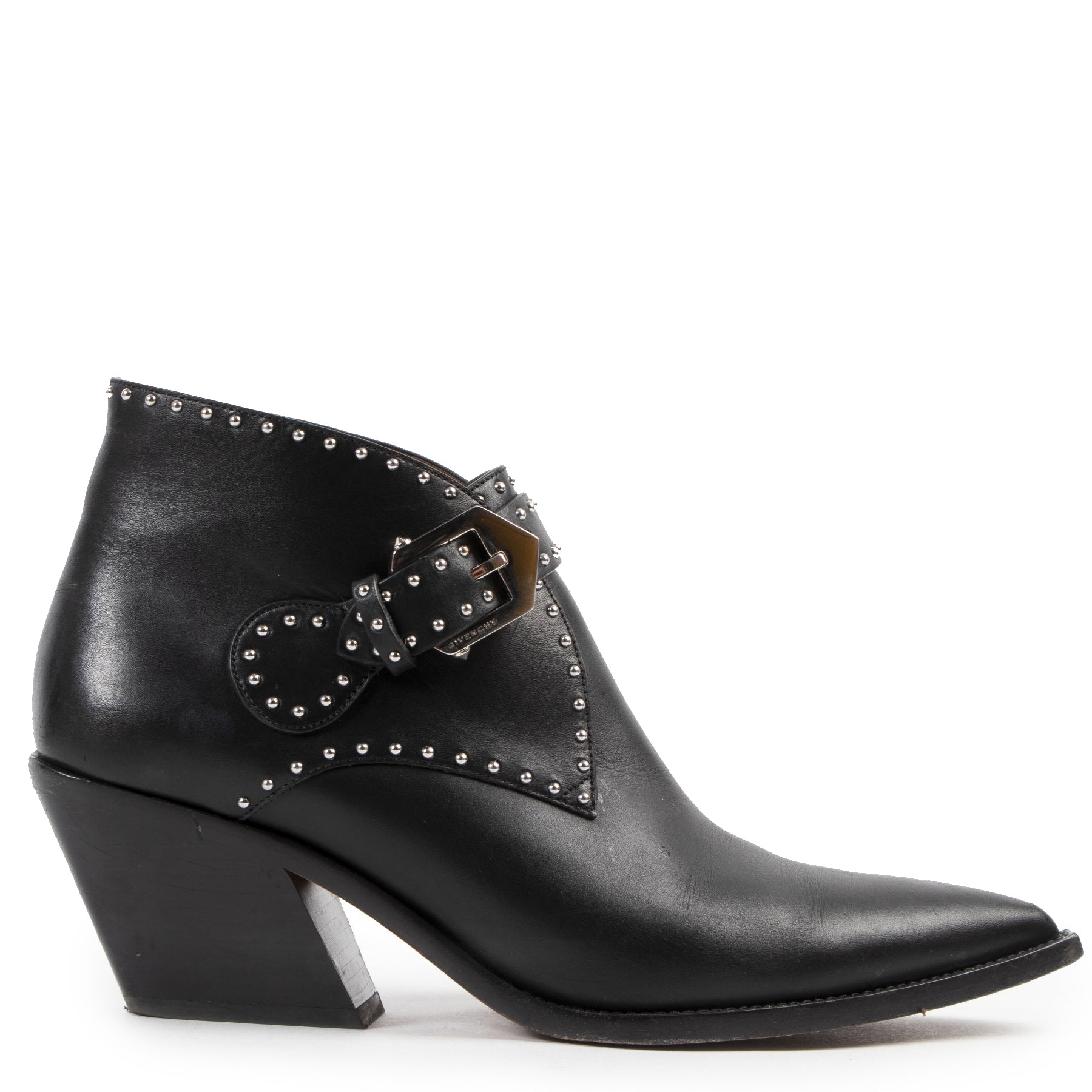 Authentieke Tweedehands Givenchy Black Studded Leather Ankle Boots - Size 39 juiste prijs veilig online shoppen luxe merken webshop winkelen Antwerpen België mode fashion