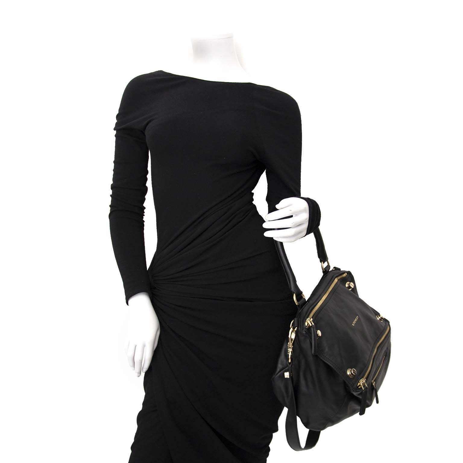 Sac cartable Givenchy Pandora moyen en cuir noir