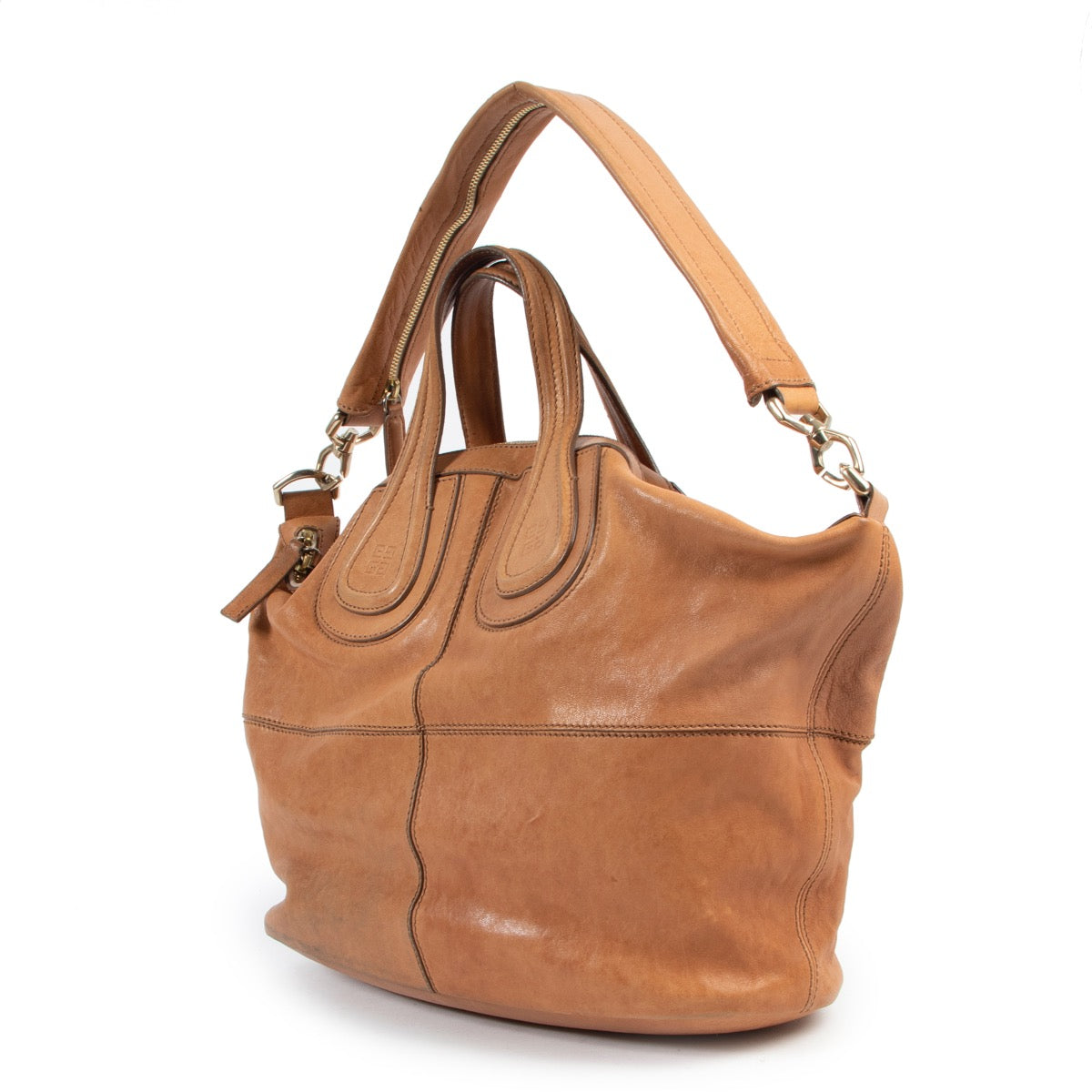 Veilig online kopen van een tweedehands Givenchy Camel Nightingale handtas bij Labellov.com.