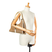Buy online an authentic second hand Gucci Beige/White Canvas Jackie Shoulder Bag in very good condition at Labellov in Antwerp.