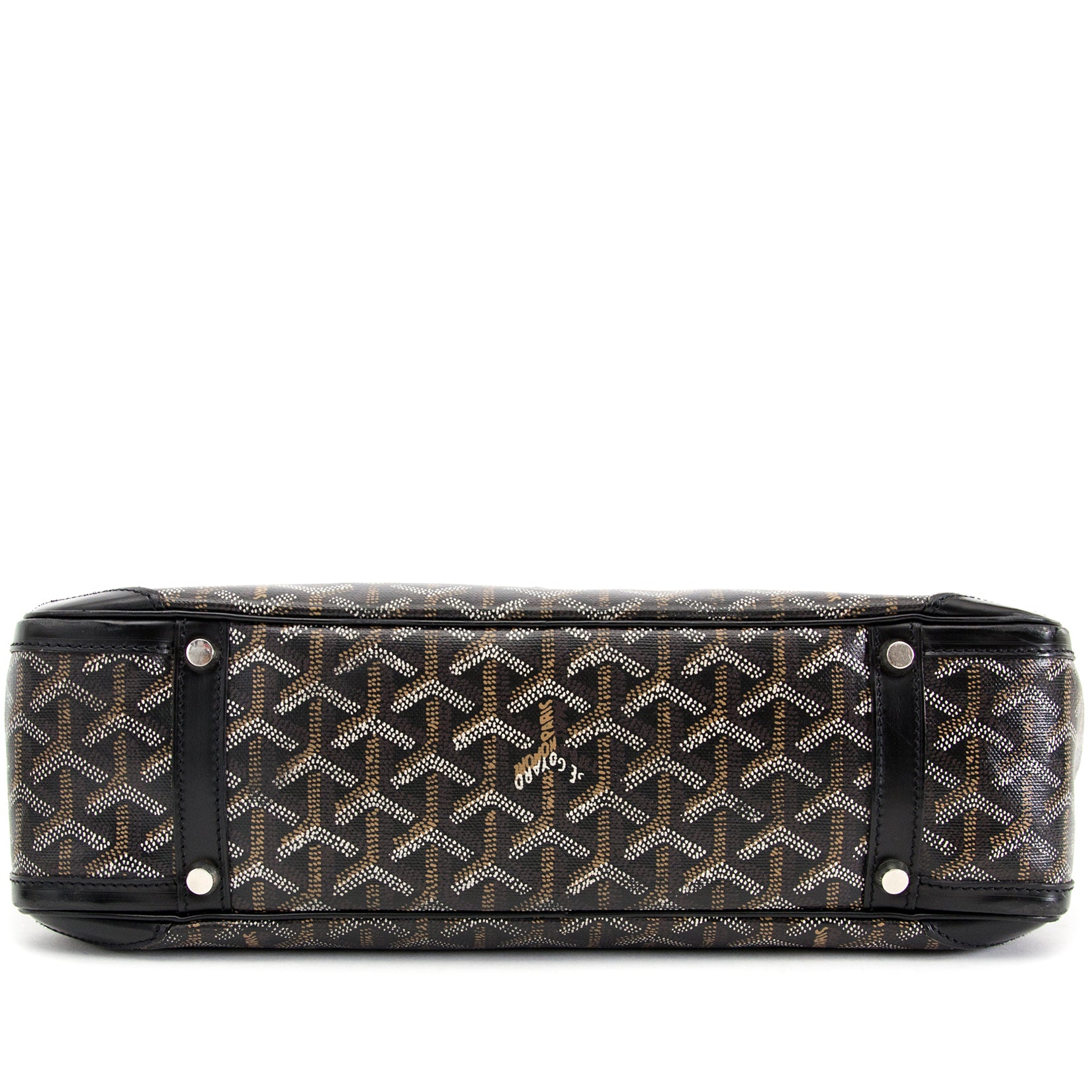 searching for a secondhand Goyard St. Martin Bag online at the best price ?