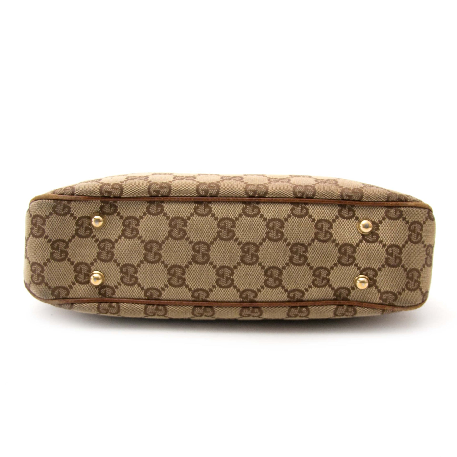 acheter en ligne chez labellov.com pour le meilleur prix gucci bamboo handle monogram