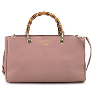 Secondhand designer fashion from brands such as Gucci, Chanel and more for the best price at Labellov