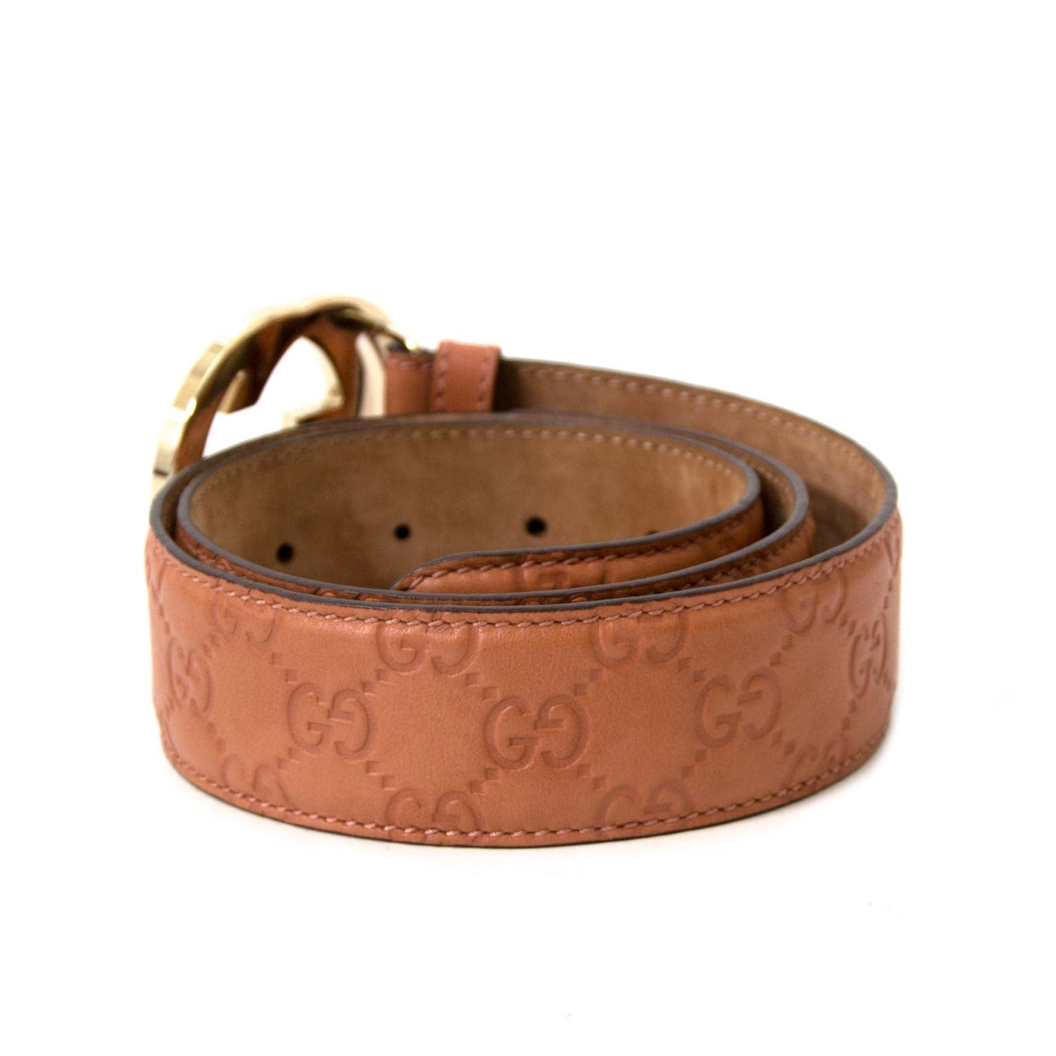 Buy authentic Gucci belts at labellov vintage fashion webshop