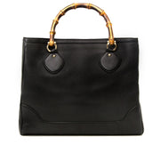 Worldwide shipping on designer handbags such as Gucci Medium 'Diana' Bag online at Labellov