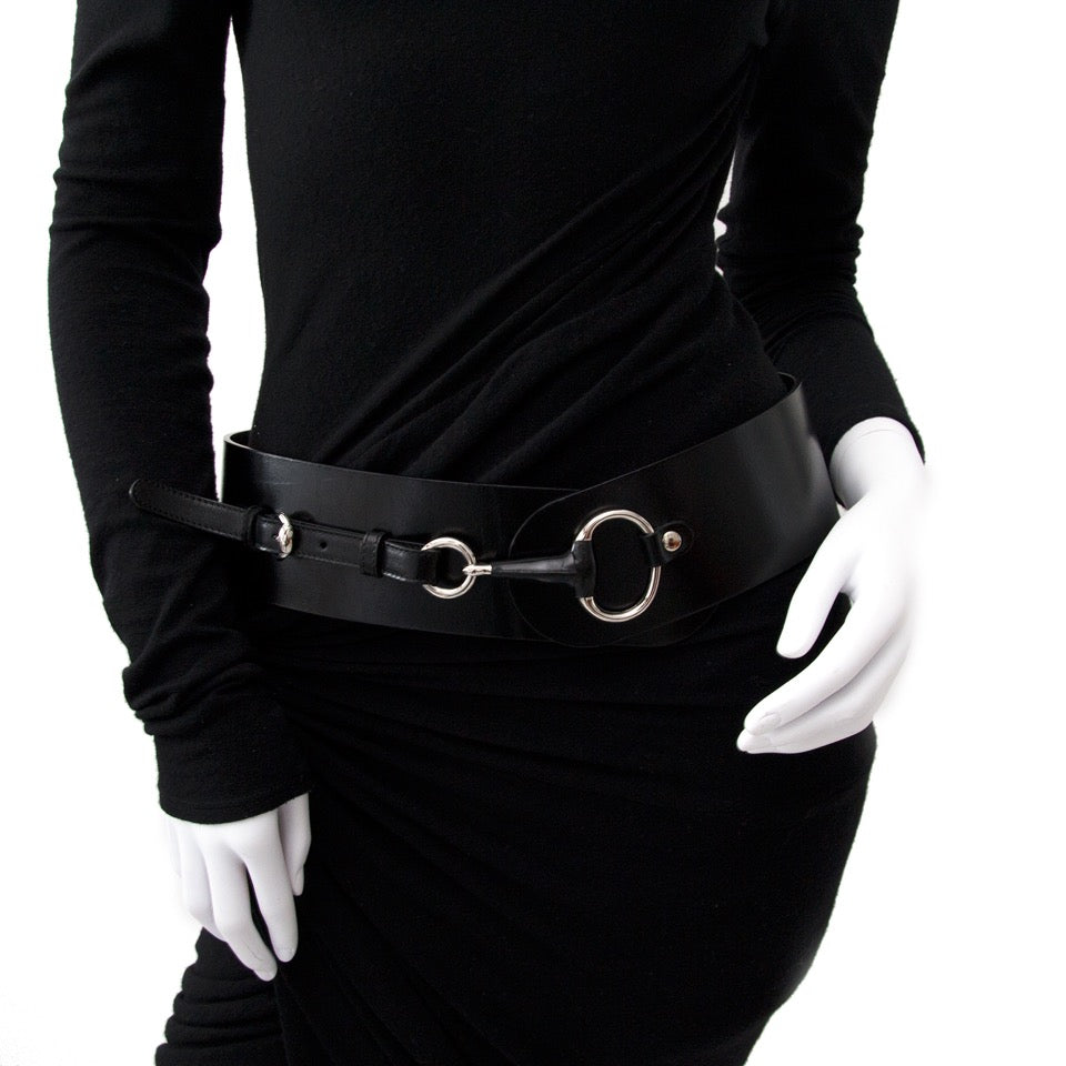 Acheter des ceinture designer comme Gucci Black Horse Bit Buckle Belt pour le meilleur prix.