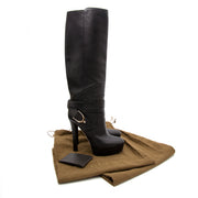 Achetez Gucci Black Tall Platform Boots en ligne chez Labellov.com