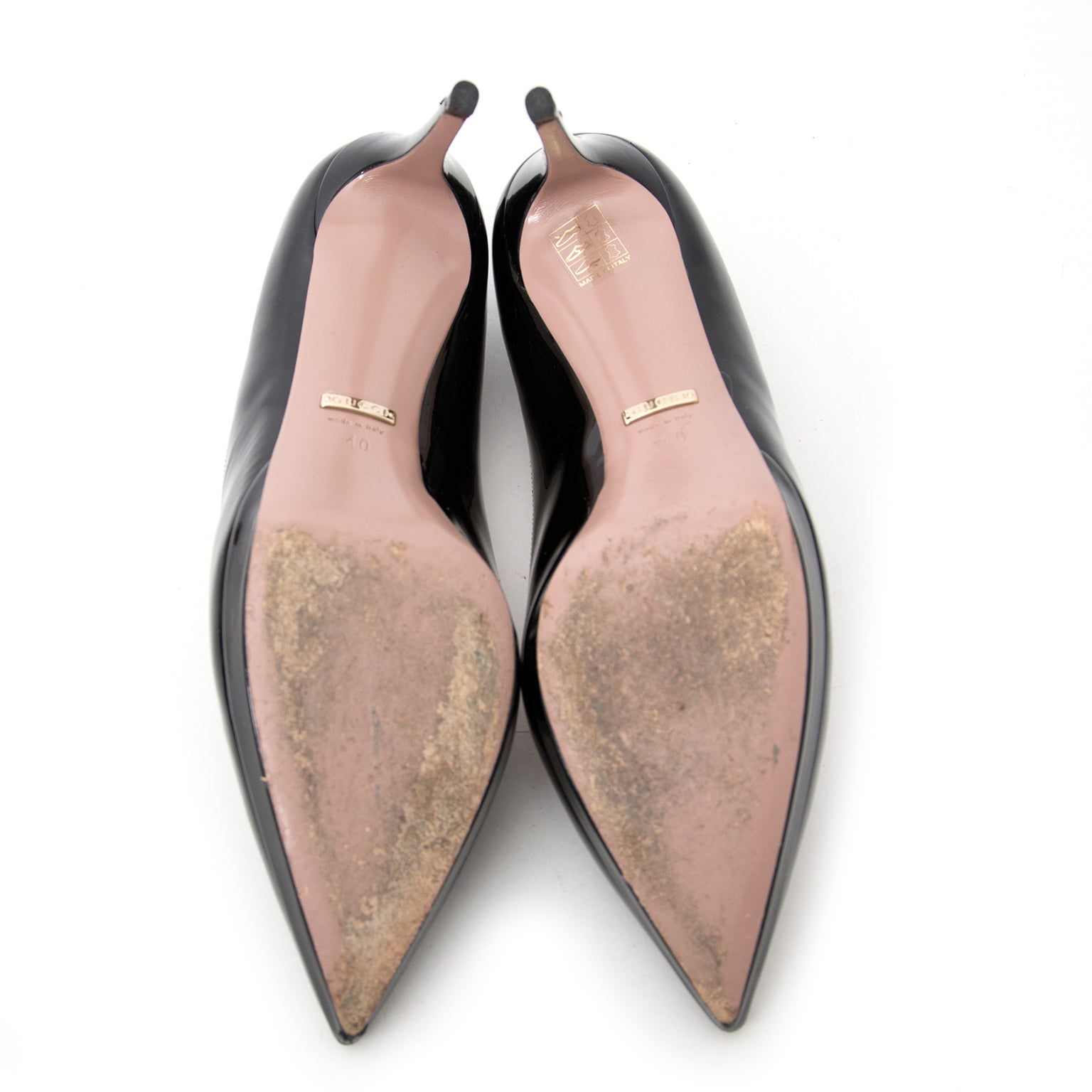 Acheter en ligne chez labellov.com pour le meuilleur prix Gucci Black Patent Pumps