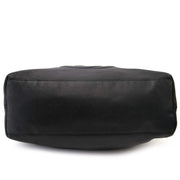 Buy secondhand designer bags for less at labellov in Antwerp.