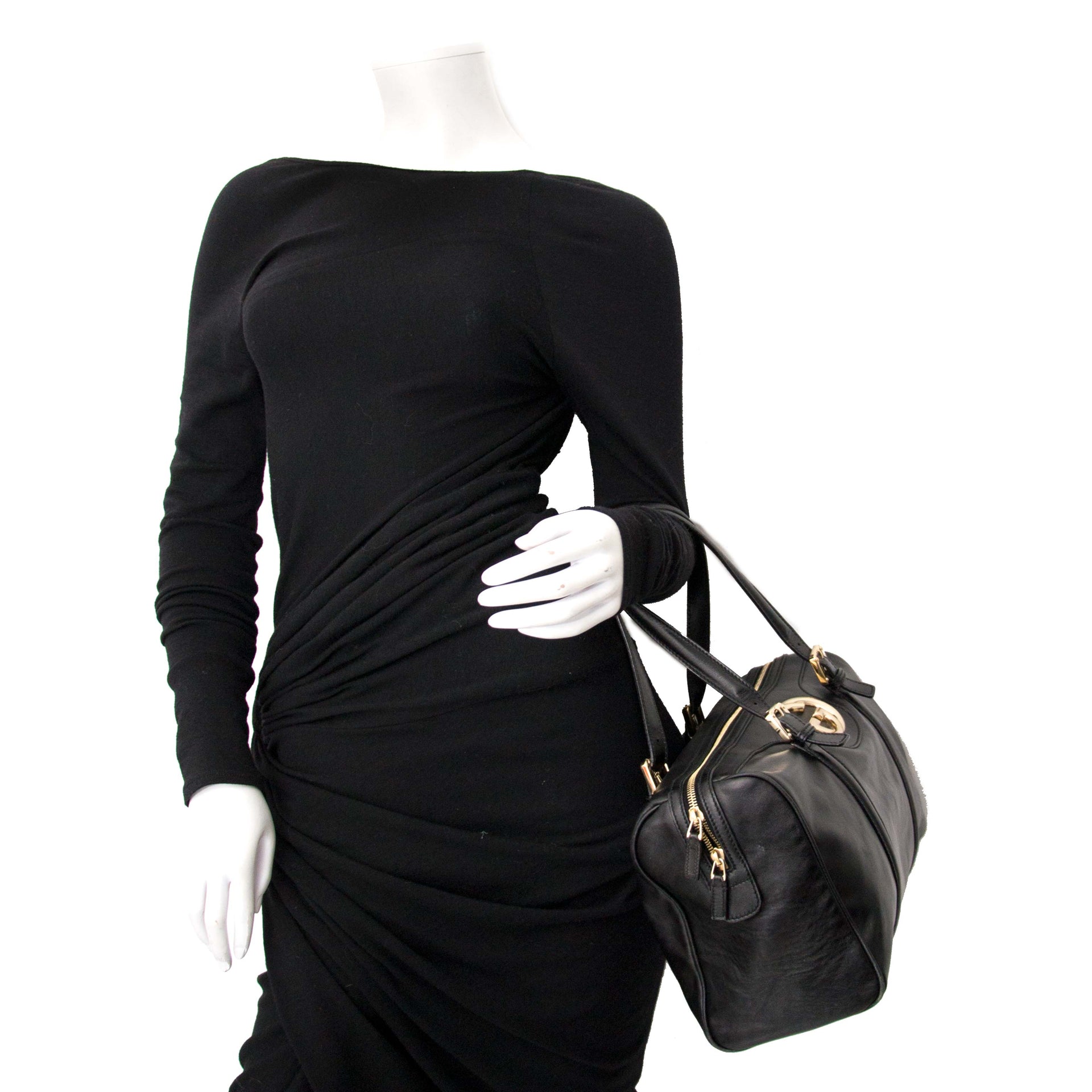 Acheter sac à main noir Gucci chez Labellov
