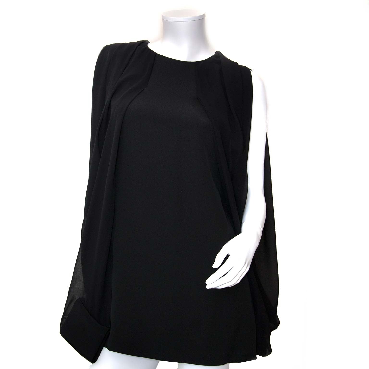 gucci black blouse at labellov vintage fashion webshop belgium
