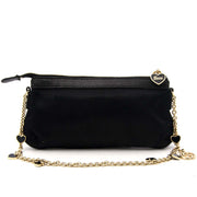Gucci Black Gold Chain Hearts Mini Bag Buy authentic designer Gucci secondhand bags at Labellov at the best price. Safe and secure shopping. Koop tweedehands authentieke Gucci tassen bij designer webwinkel labellov.
