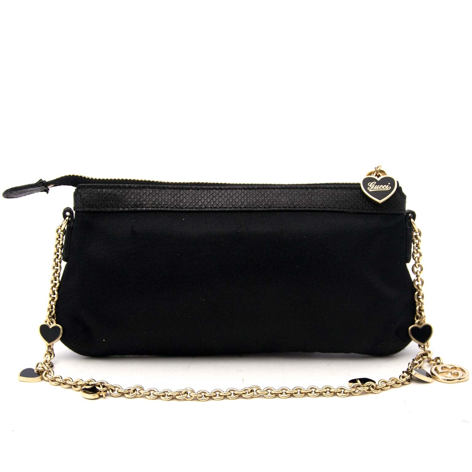 Gucci Black Gold Chain Hearts Mini Bag Buy authentic designer Gucci secondhand bags at Labellov at the best price. Safe and secure shopping. Koop tweedehands authentieke Gucci tassen bij designer webwinkel labellov.