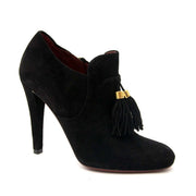 Buy authentic secondhand Gucci booties at the right price at LabelLOV vintage webshop. Safe and secure online shopping.