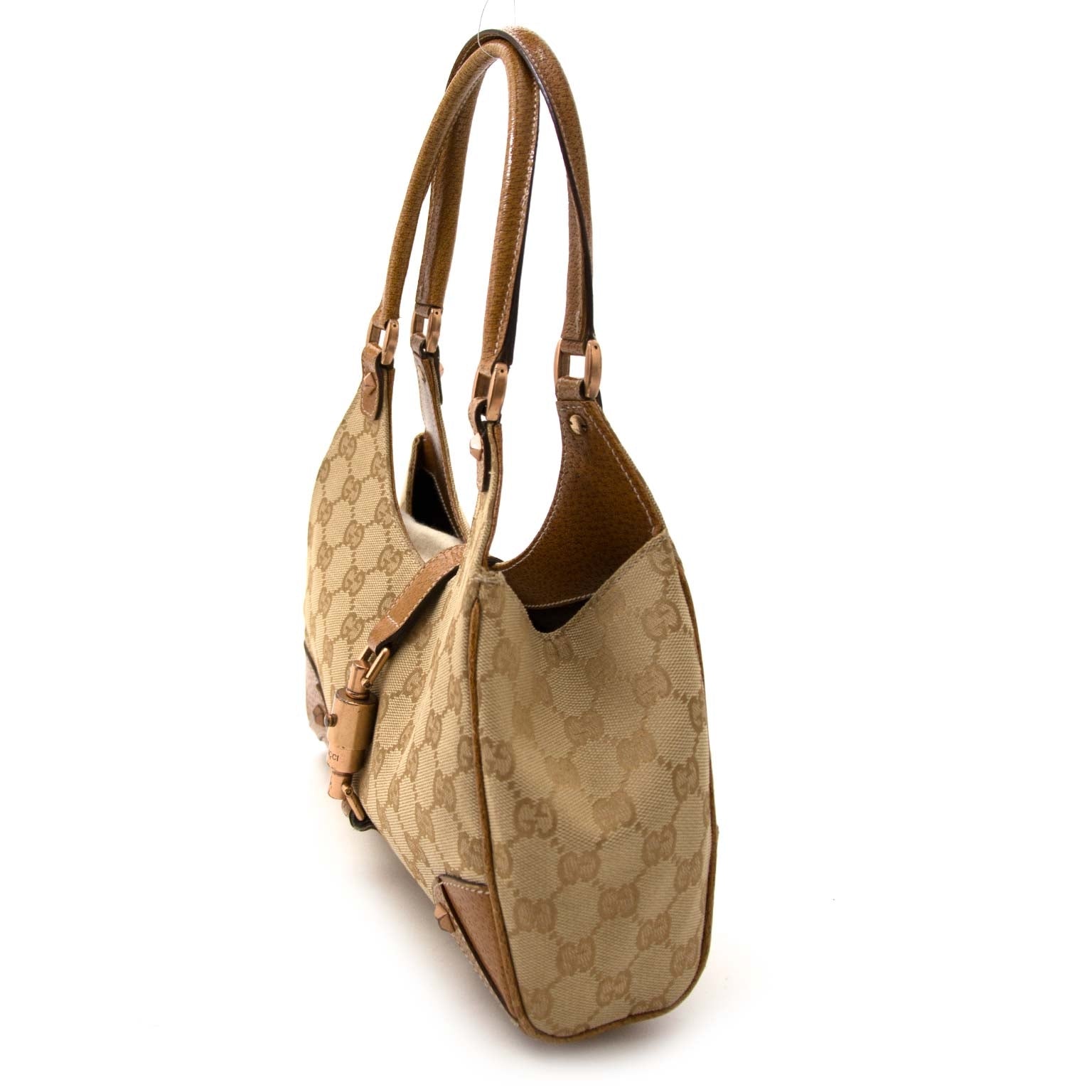 Labellov vintage webshop pour des sacs à main vintage au prix plus bas