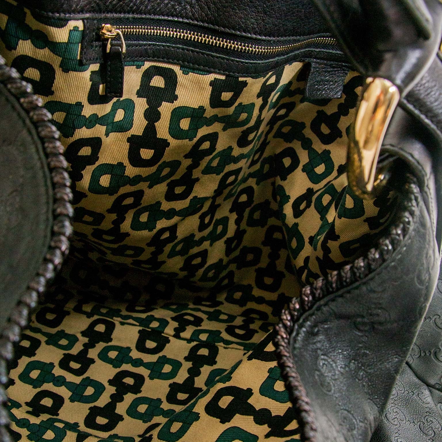 Gucci black leather monogram large horsebit hobo bag now for sale at labellov vintage fashion webshop belgium