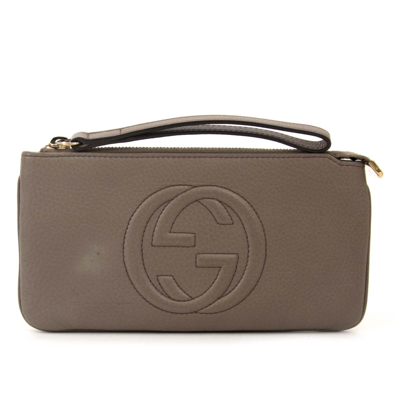 gucci grey leather soho wrist clutch wallet now for sale at labellov vintage fashion webshop belgium