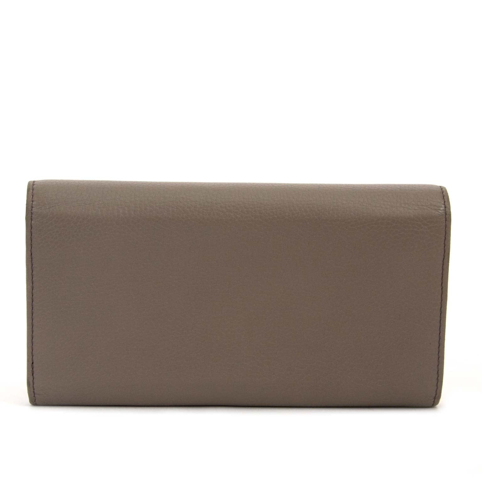 gucci grey soho leather wallet now for sale at labellov vintage fashion webshop belgium