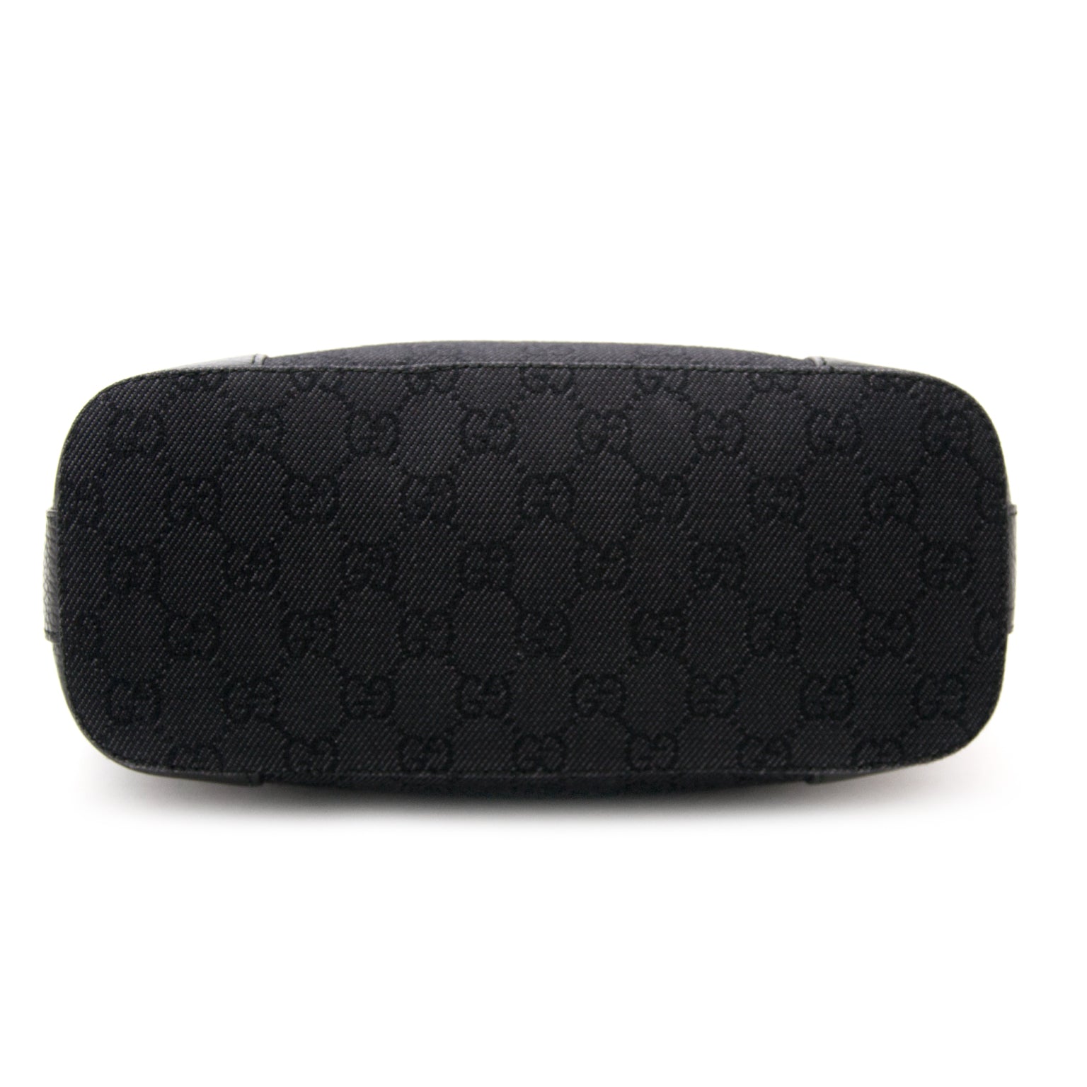 De mooiste handtassen van de grootste merken zoals Gucci veilig aankopen bij Labellov
