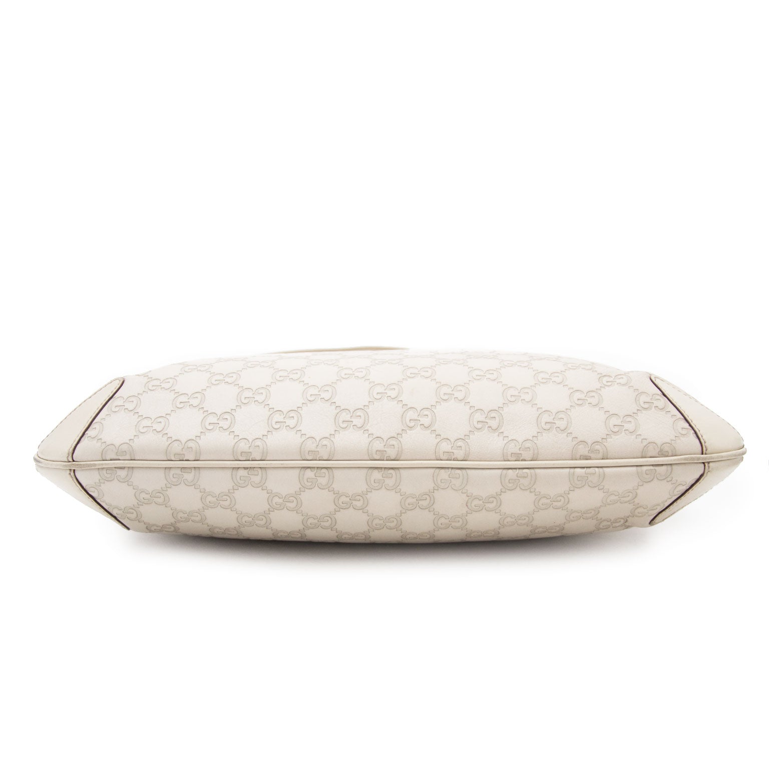 Acheter en ligne chez labellov.com pour le meilleur prix gucci creme monogram horsebit sac a epole pour le meilleur prix