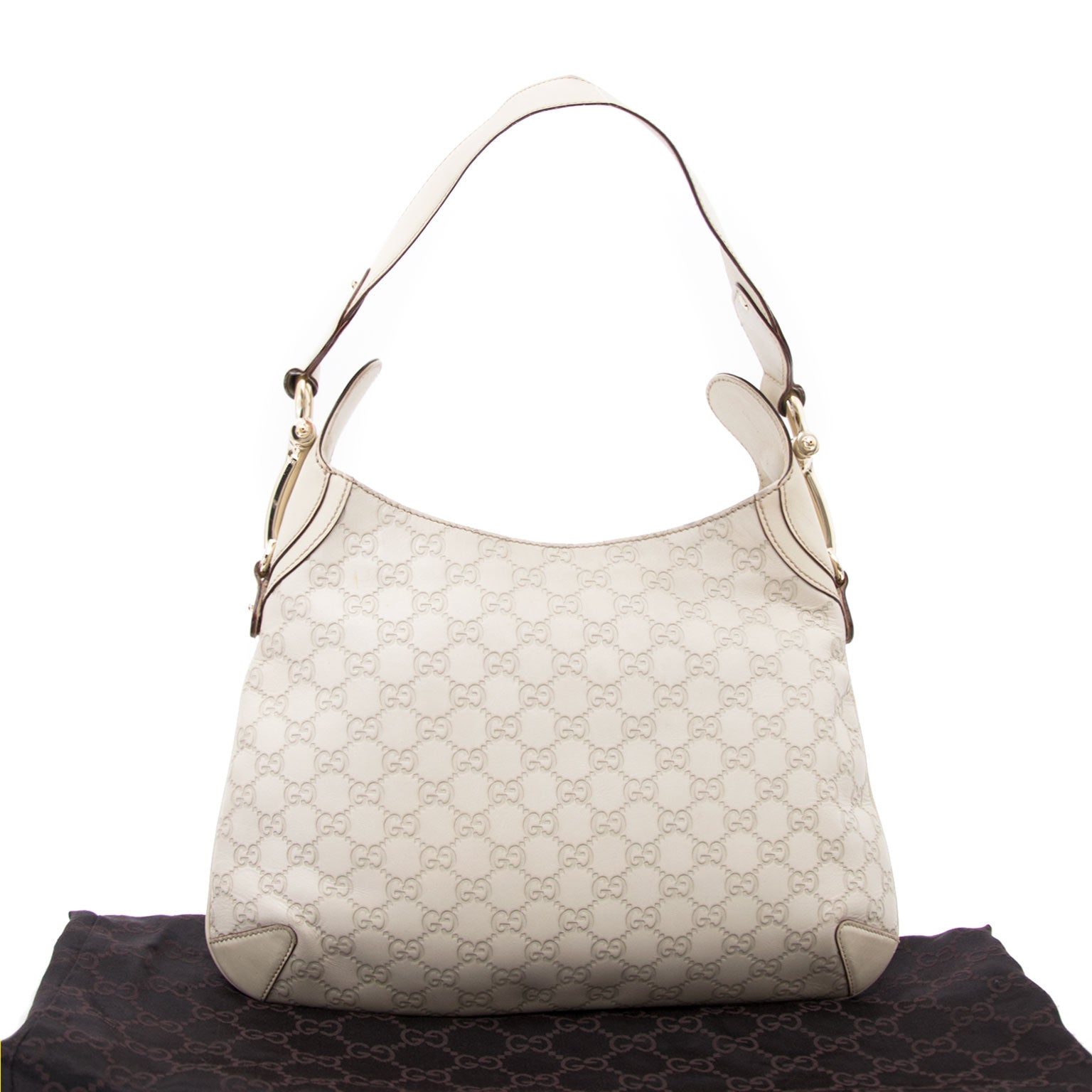 buy safe and secure online at labellov.com for the best price gucci cream monogram horsebit bag