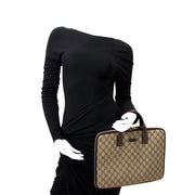 Op zoek aan een authentieke Gucci Monogram Laptop Case? Surf naar Labellov Designer Vintage