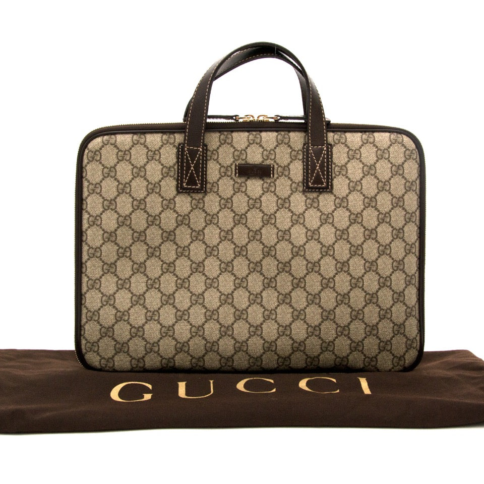 Buy and sell your Gucci Monogram Laptop Case at Labellov