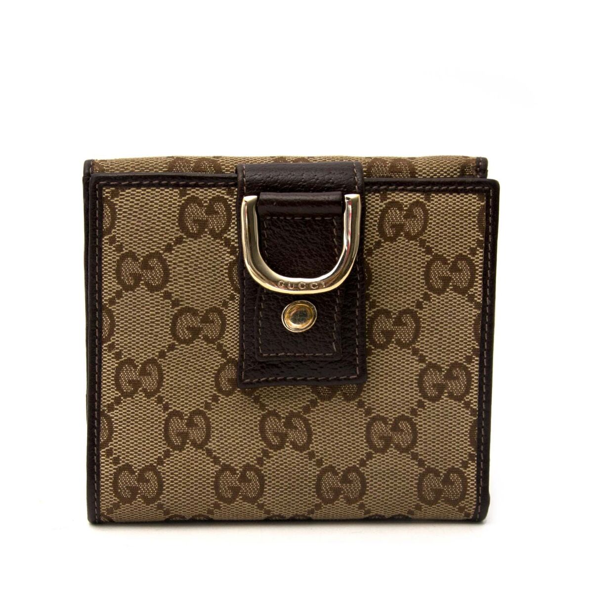 Buy an authentic secondhand Gucci wallet in monogram at the right price at LabelLOV vintage webshop. Safe and secure online shopping.