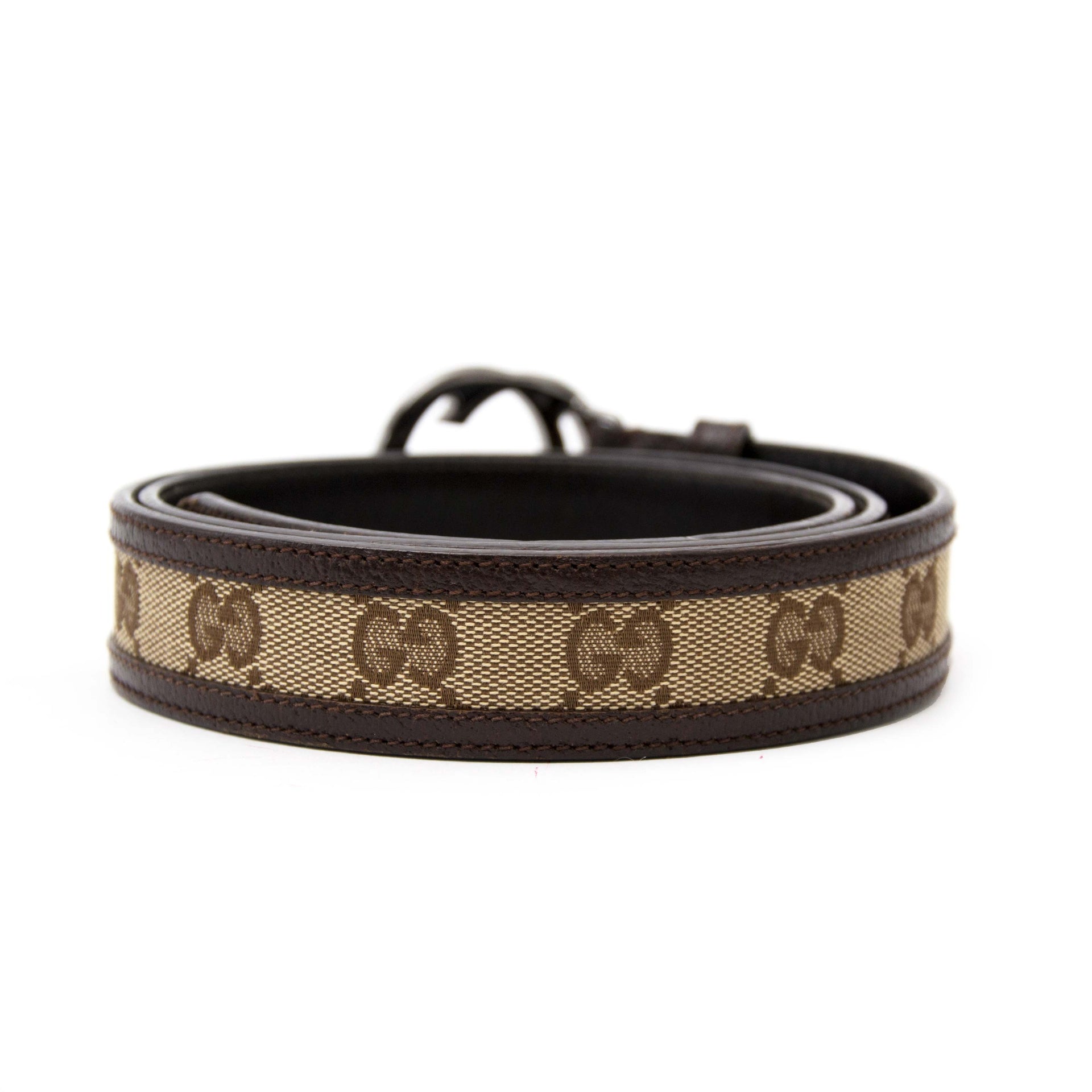 Looking for a beautiful belt? Gucci Monogram GG Belt for sale. www.labellov.com. Safe and secure shopping, worldwide shipping.