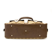 Are you looking to score a designer bag for a discount? Shop online on Labellov