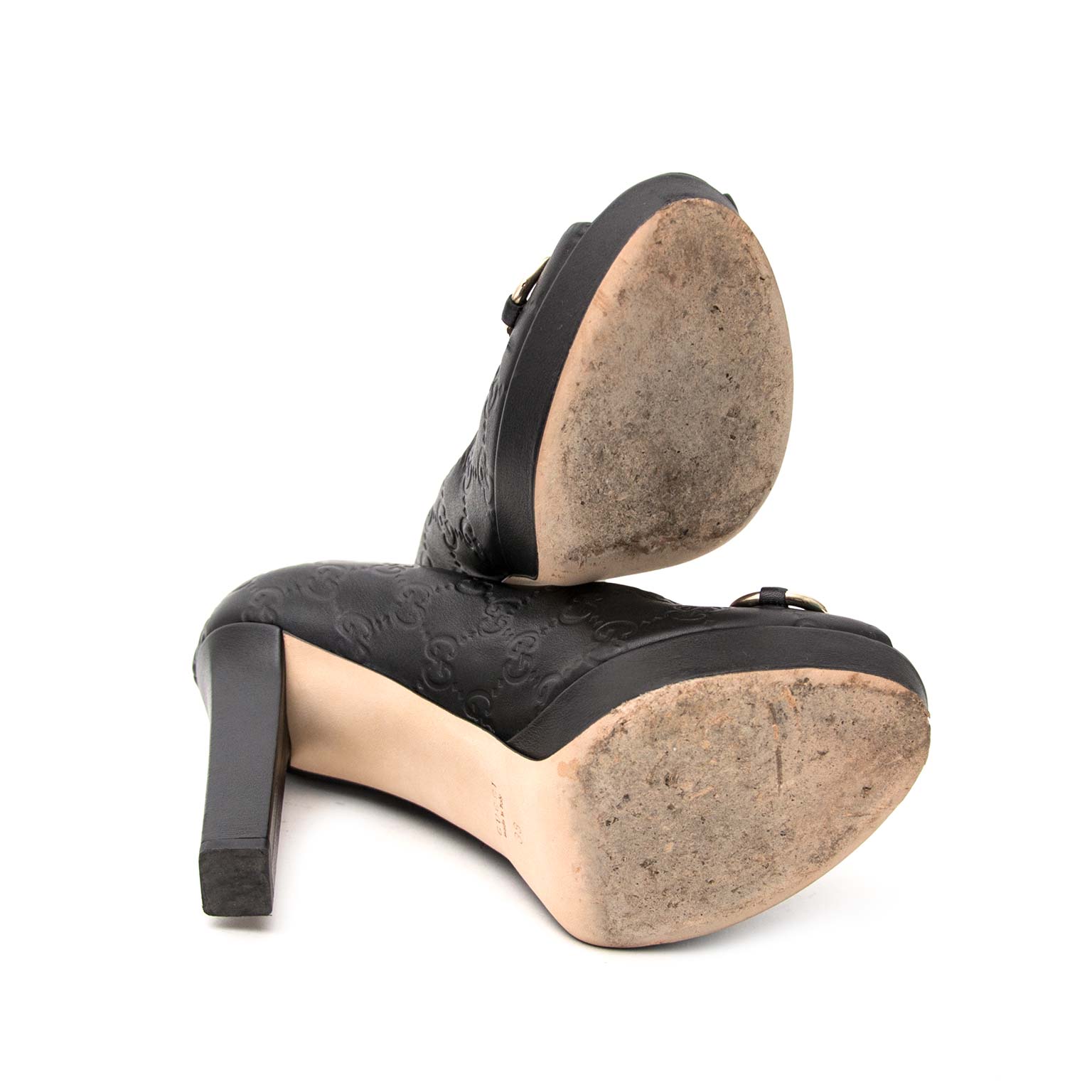 skip the waitinglist Gucci Horsebit Logo Embossed Peep-Toe Pump - size 38