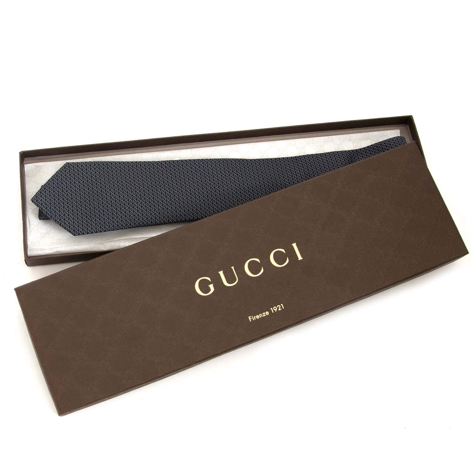 gucci grey silk tie now for sale at labellov vintage fashion webshop belgium