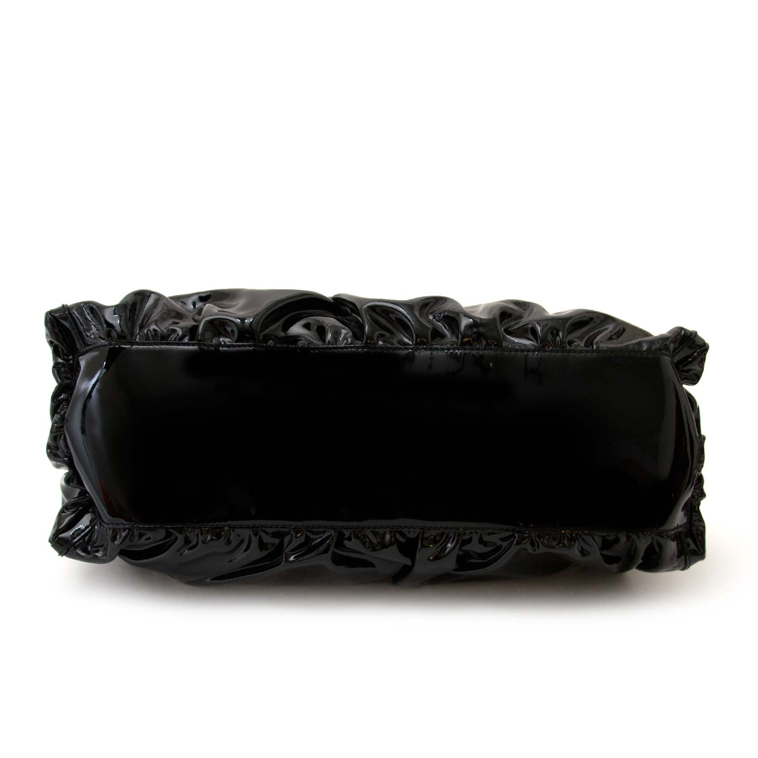 gucci abbey patent black shoulder bag now for sale at labellov vintage fashion webshop belgium