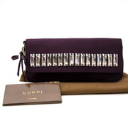 Gucci Crystals Purple Clutch Bag 'Buy authentic secondhand Gucci clutches at the right price at LabelLOV, safe and secure online shopping. Koop authentieke tweedehands Gucci avondtasjes aan de juiste prijs bij LabelLOV.'