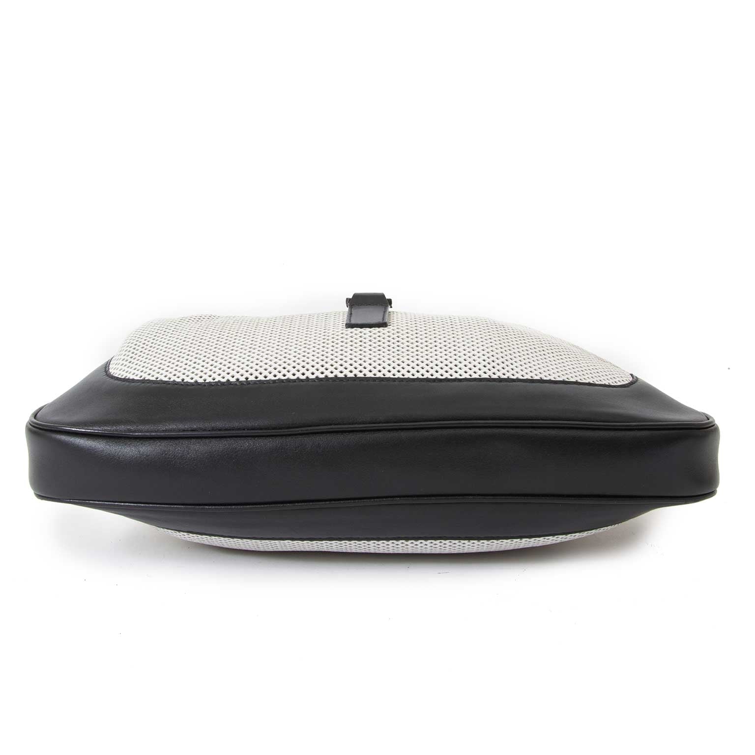 gucci black & white leather jackie bag now for sale at labellov vintage fashion webshop belgium