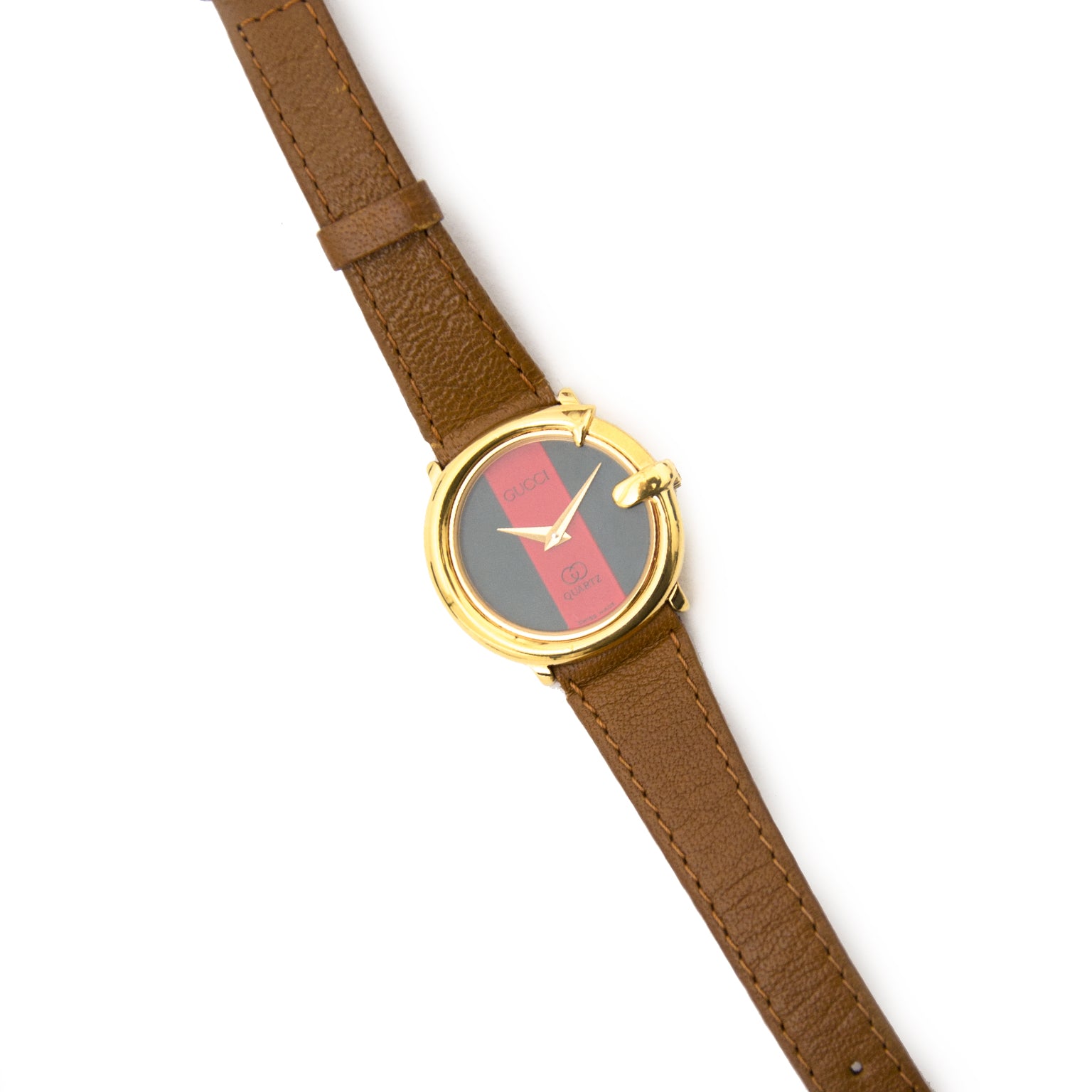Buy safe and secure a second-hand Gucci watch on www.Labellov.com