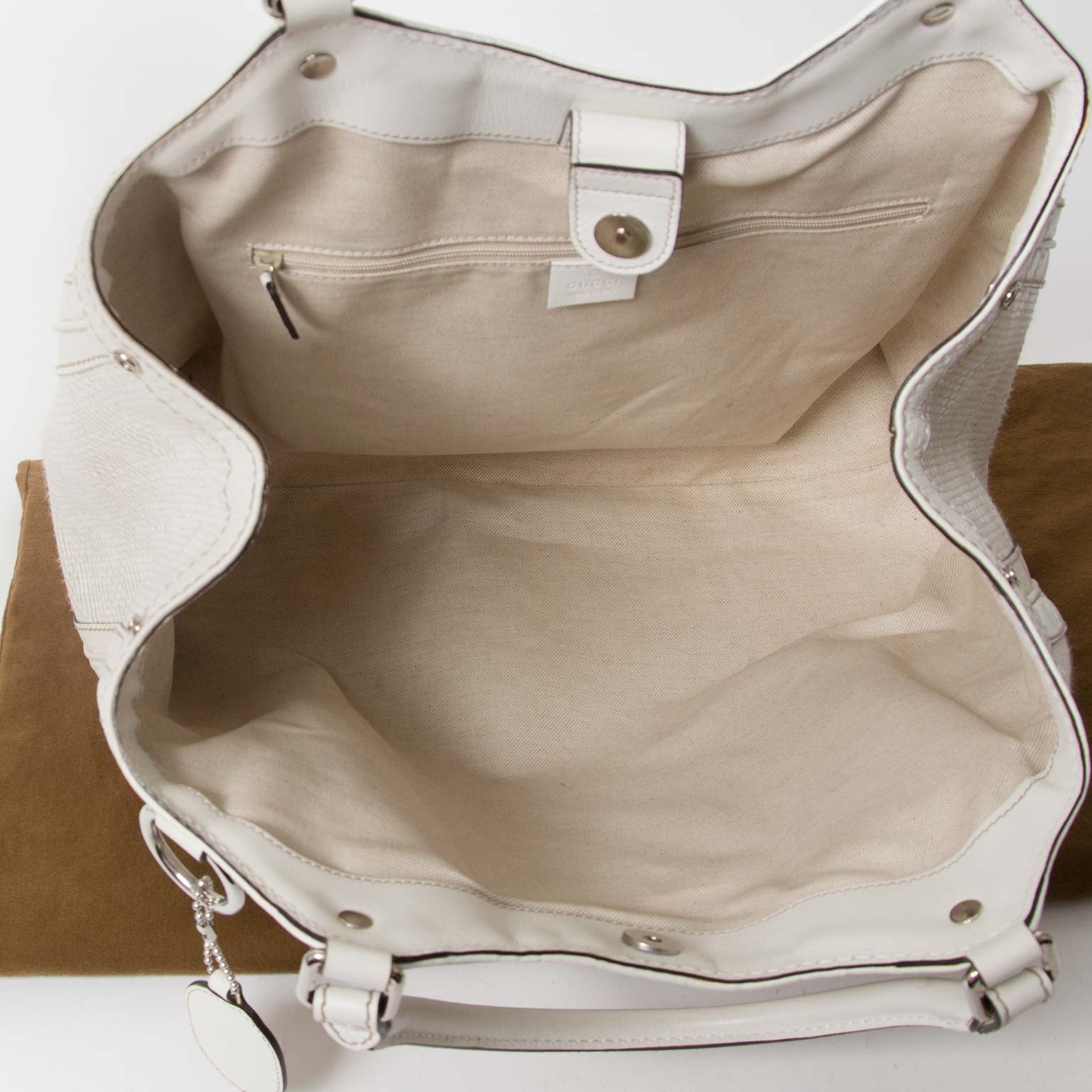 gucci ivory straw sukey bag now for sale at labellov vintage fashion webshop belgium