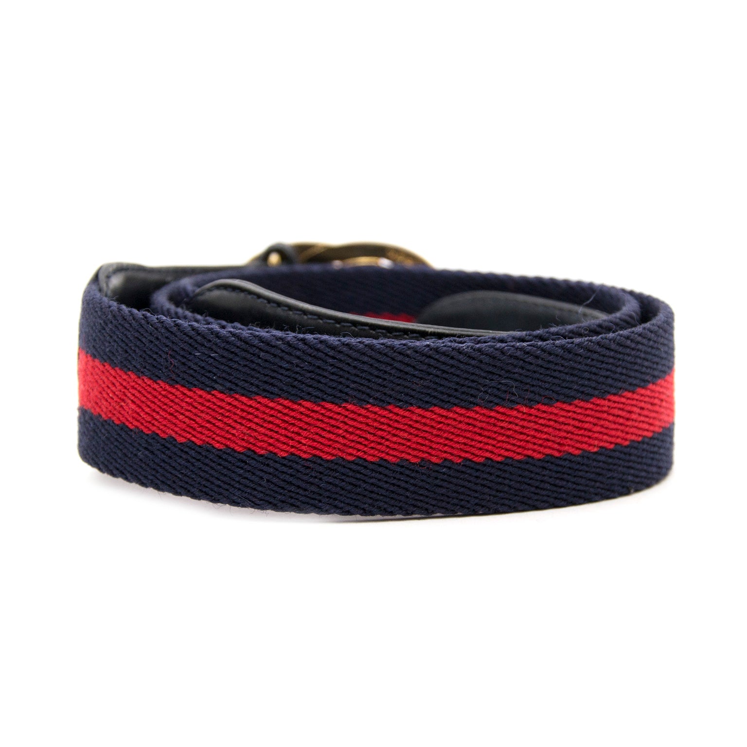 Gucci centeire en ligne chez labellov.com pour le meilleur prix
