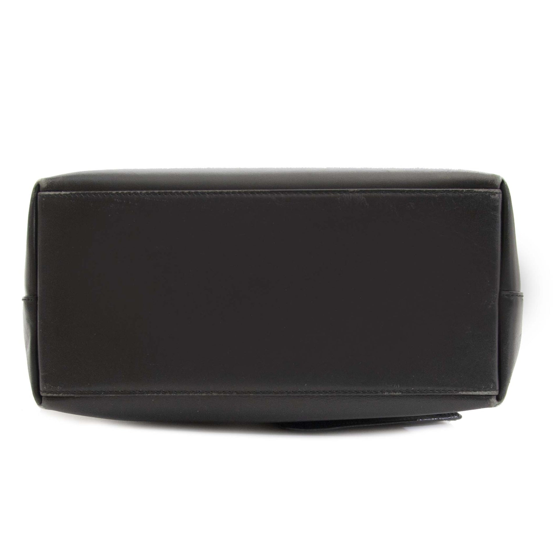 Authentic secondhand Gucci Bamboo Top Handle Bag buy online webshop LabelLOV