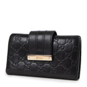 Buy authentic Gucci wallet in black at the right price.