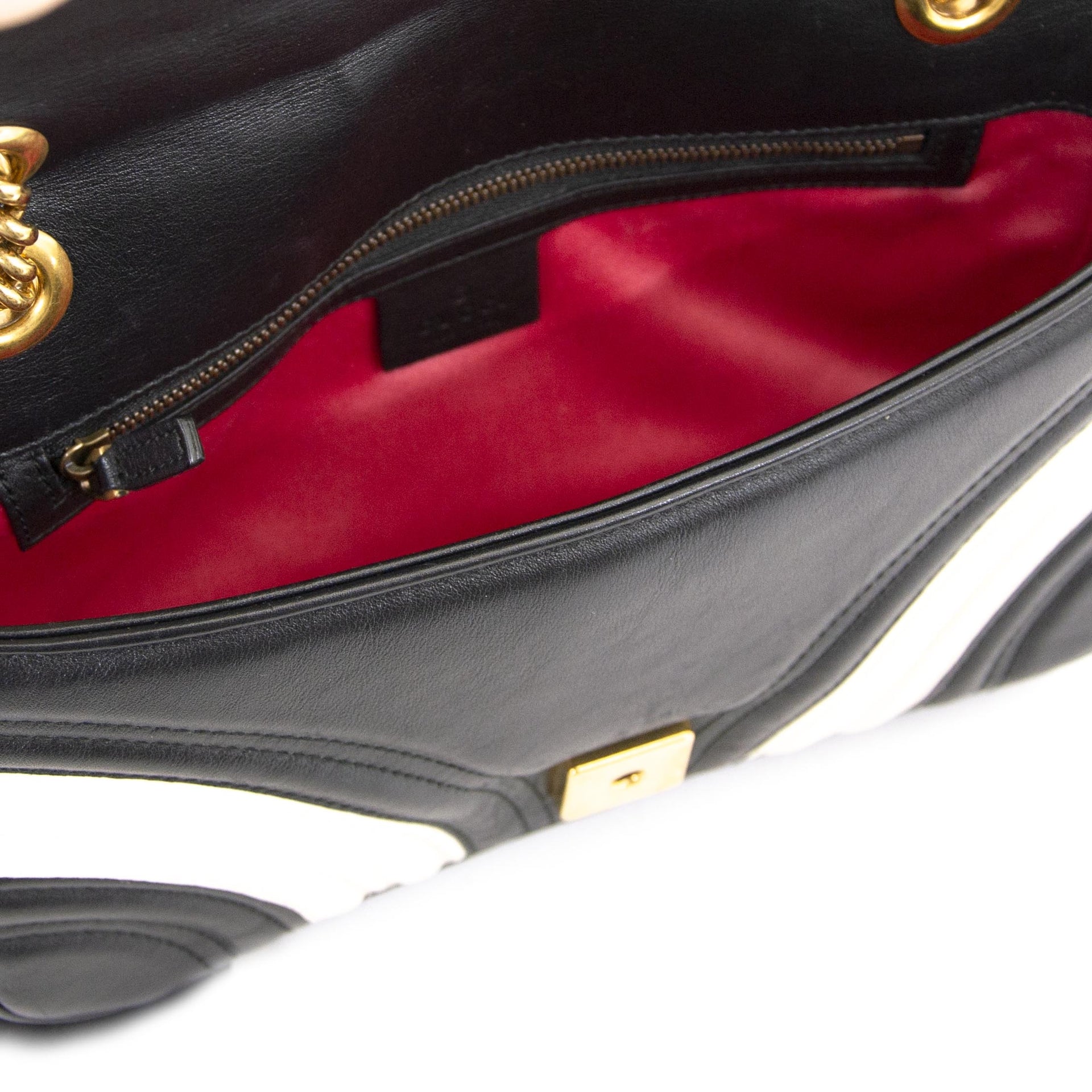 Gucci GG Marmont Chevron Shoulder Bag