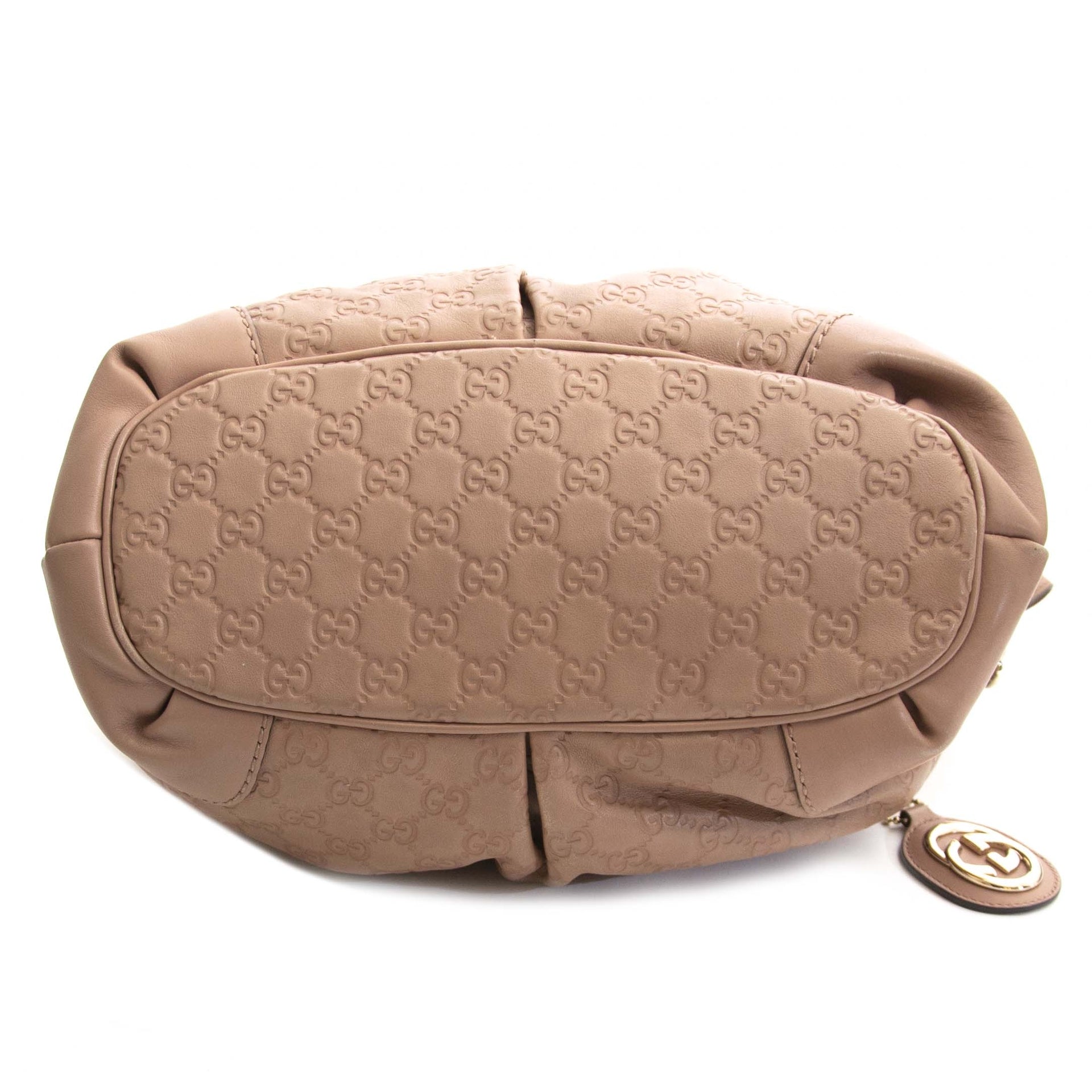 Gucci Guccissima Medium Sukey Top Handle Bag Dusty Rose now for sale at labellov vintage fashion webshop belgium