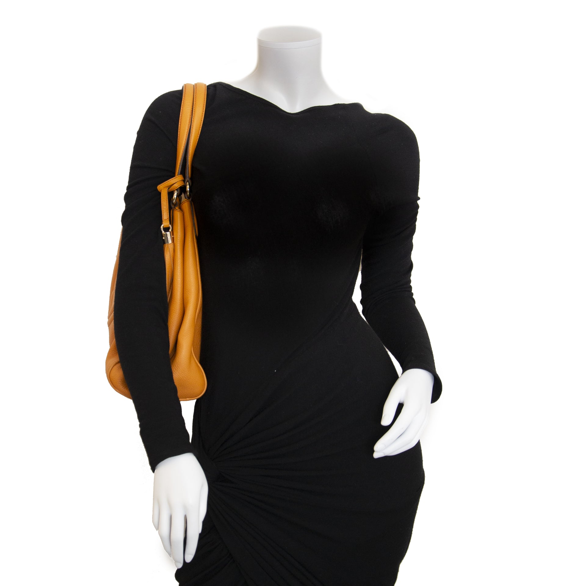 we buy and sell your designer bags for the best price online