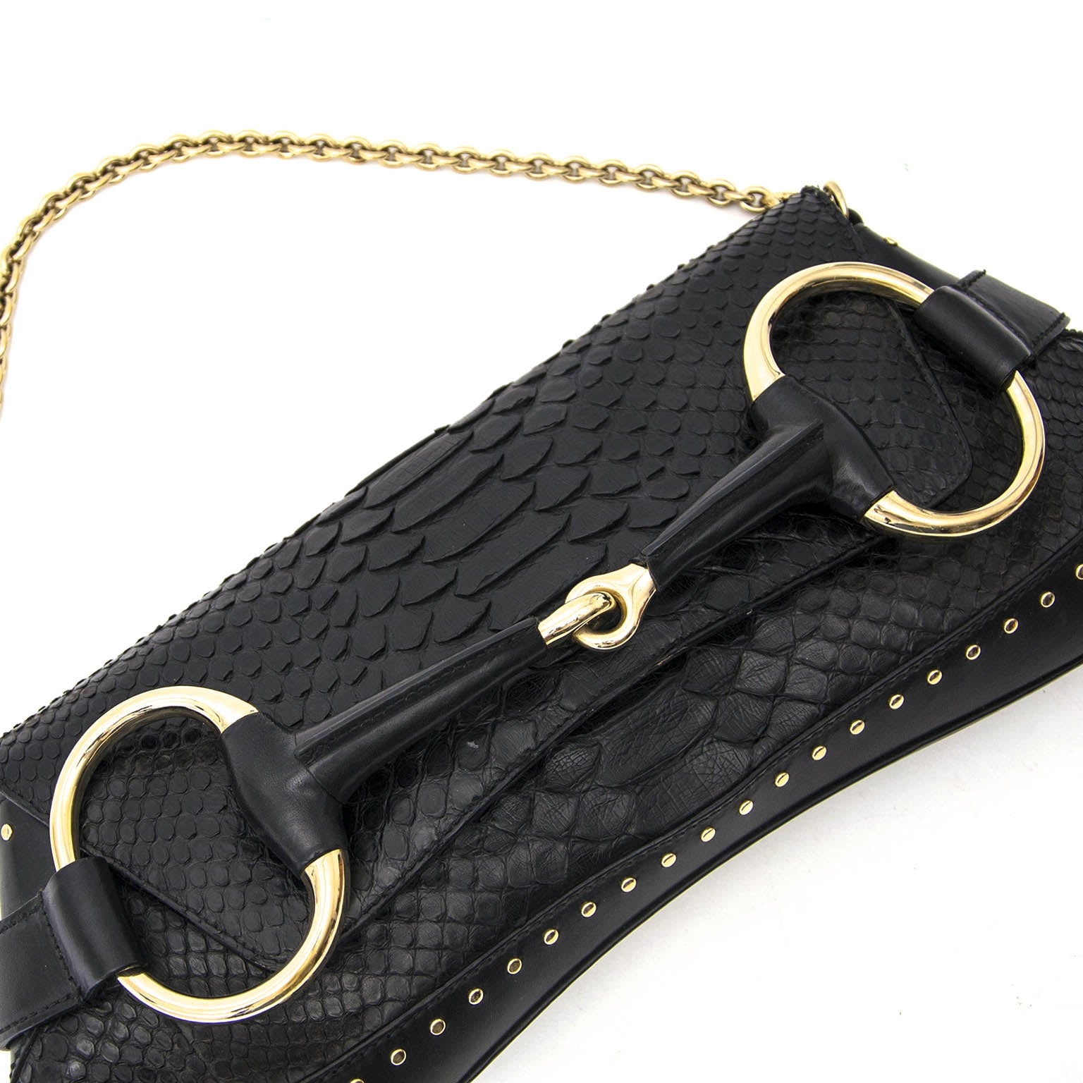 Acheter votre sac luxe chez Labellov à Anvers Gucci Black Python Horsebit Clutch