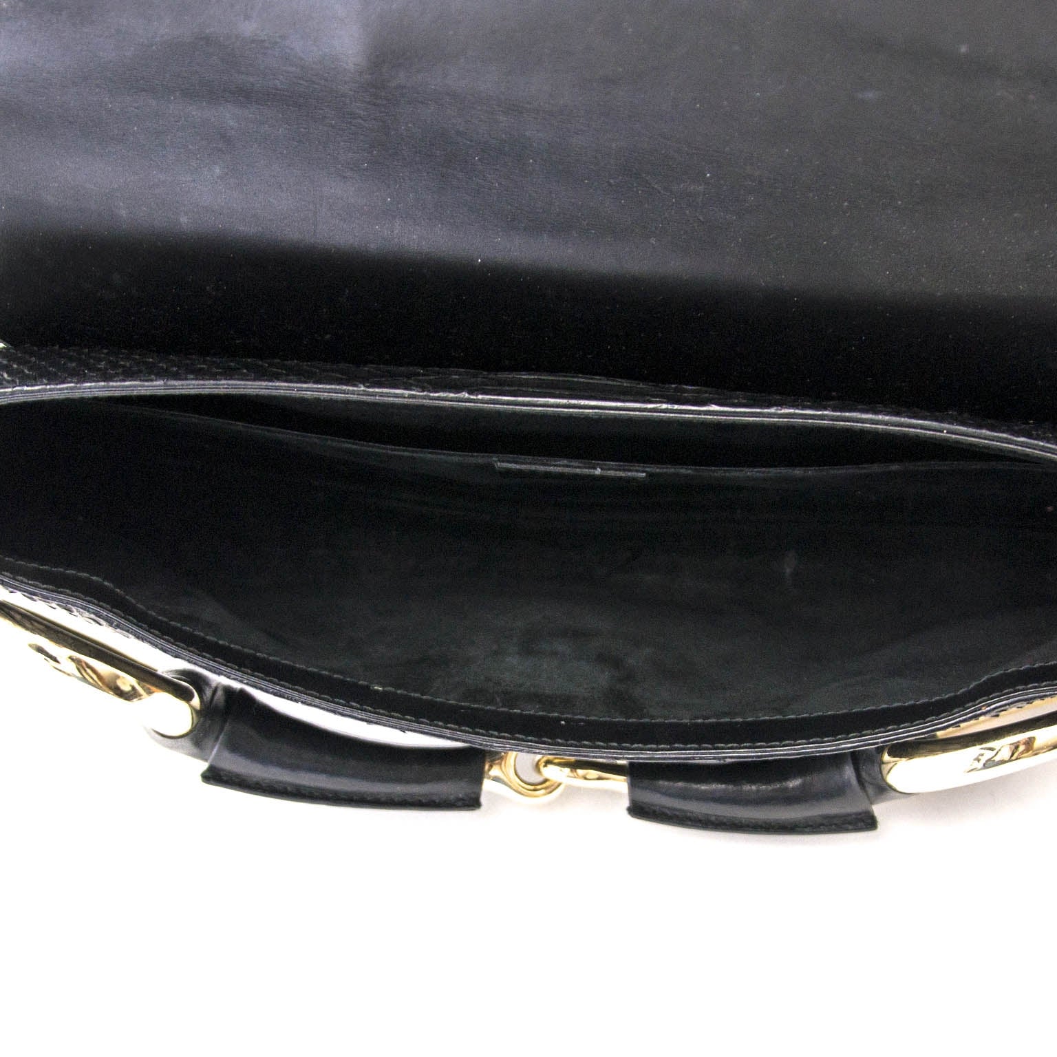 Koop en verkoop uw authentieke Gucci Black Python Horsebit Clutch