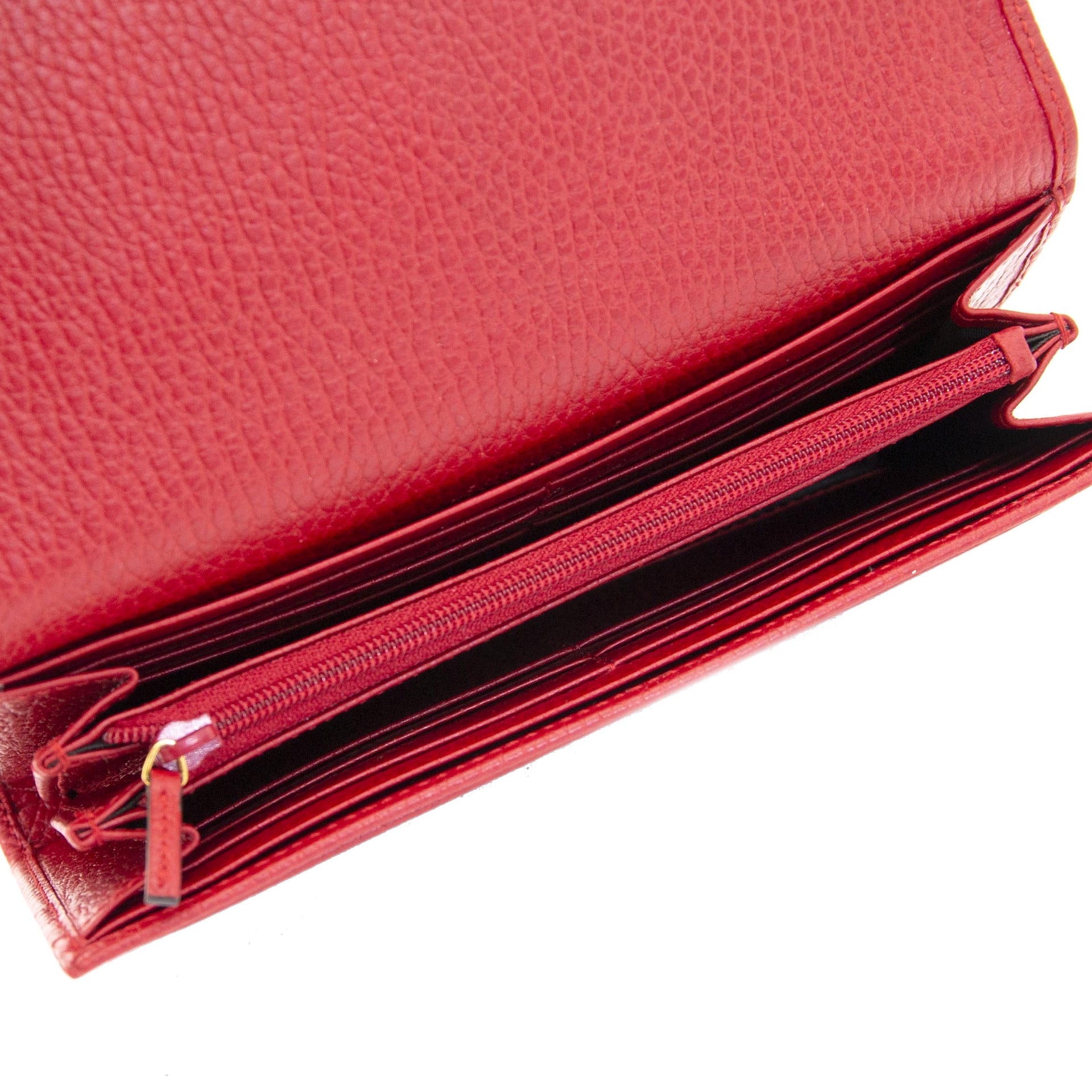 Gucci Red Leather Continental Wallet now for sale at labellov vintage fashion webshop belgium