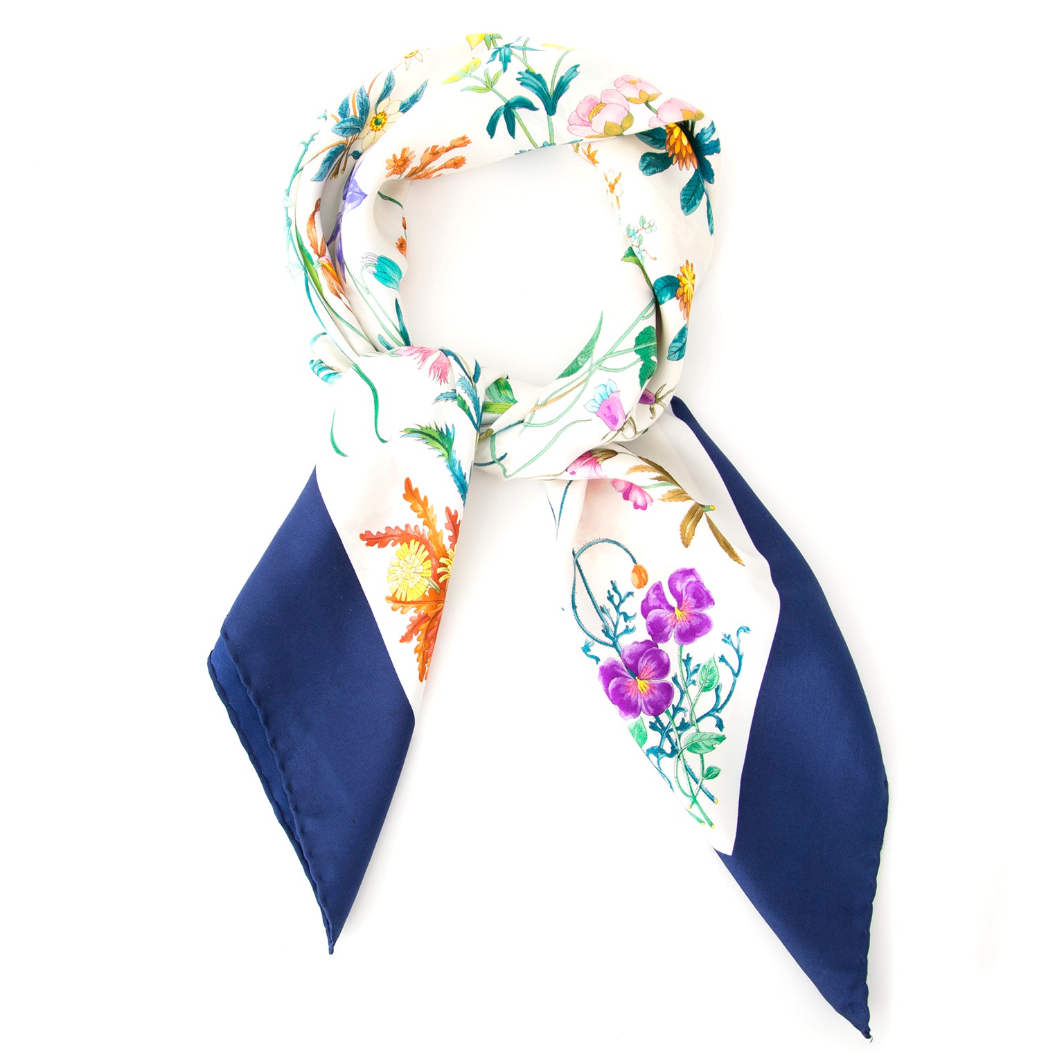Buy your Gucci Dark Blue Flora Silk Scarf for the best price at labellov antwerp