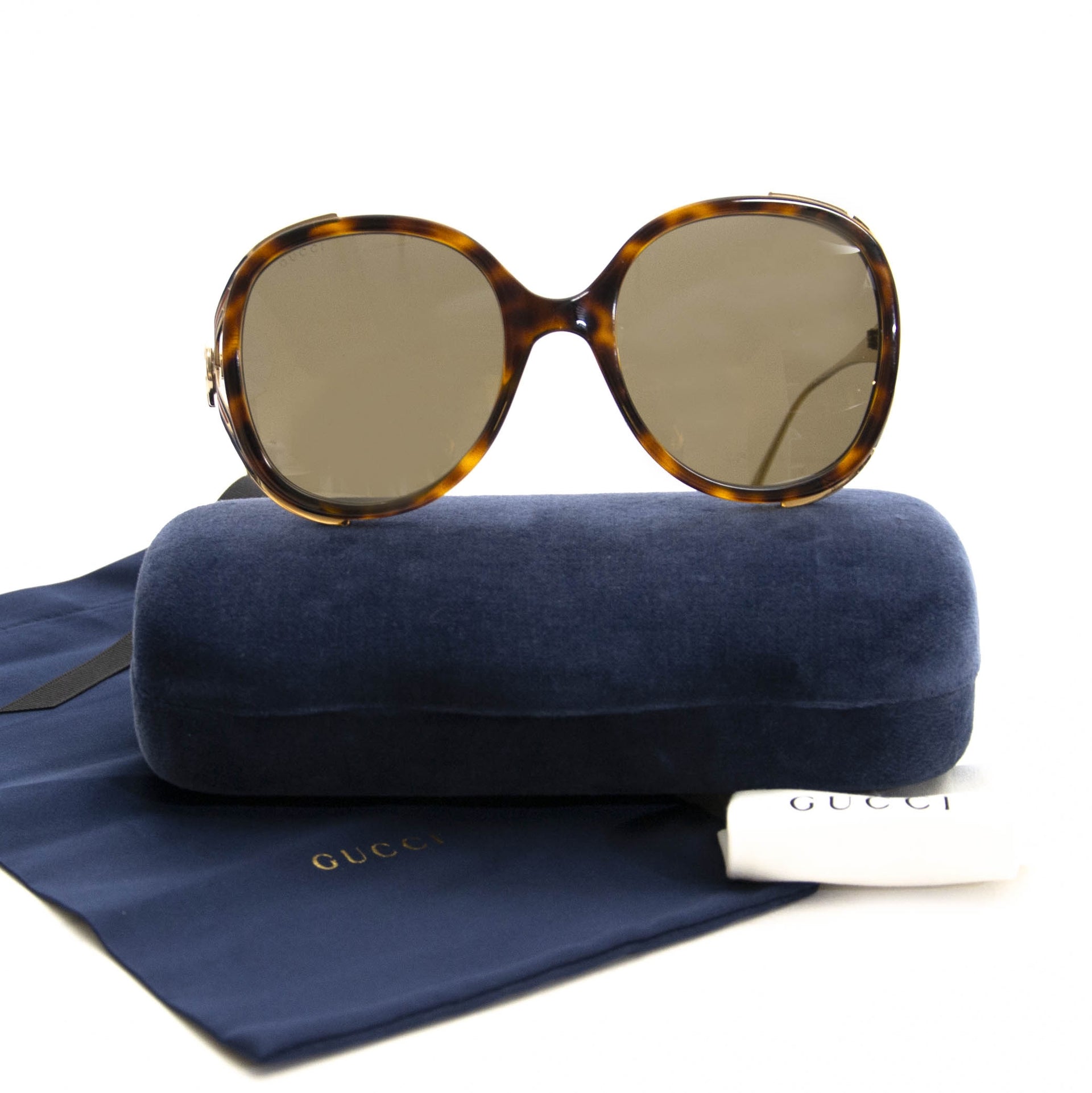 Gucci Open Temple Sunglasses kopen en verkopen aan de beste prijs bij Labellov